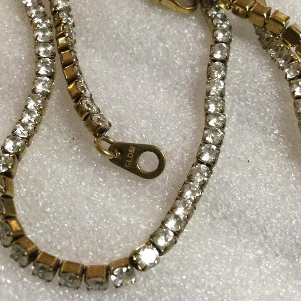 GLD Rhinestone Necklace - Picture 2 of 3
